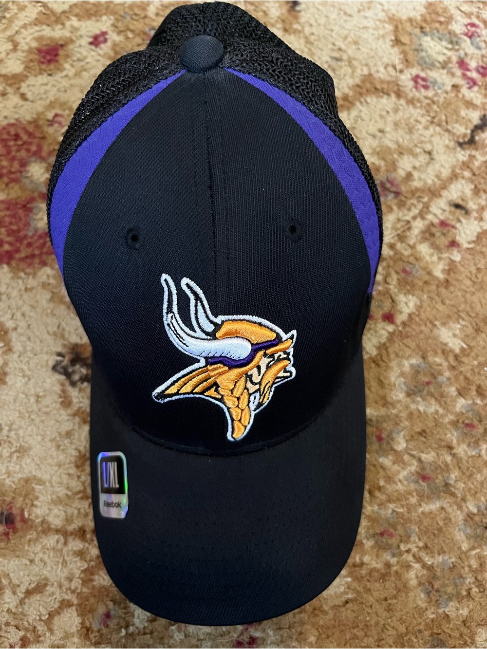 Reebok NFL Team Apparel Minnesota Vikings Black Mesh Hat Cap L/XL